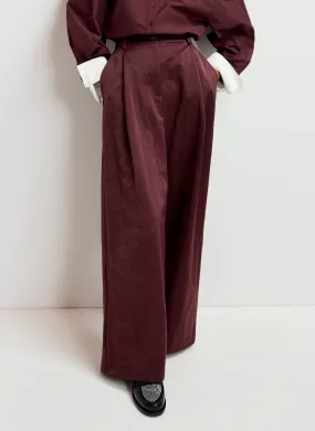 ESSENTIEL ANTWERP GAZPACHO - Pantalón ancho satinado en rojo