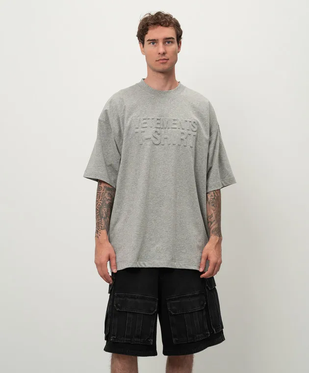 Vetements Gray t-shirt with textured logo