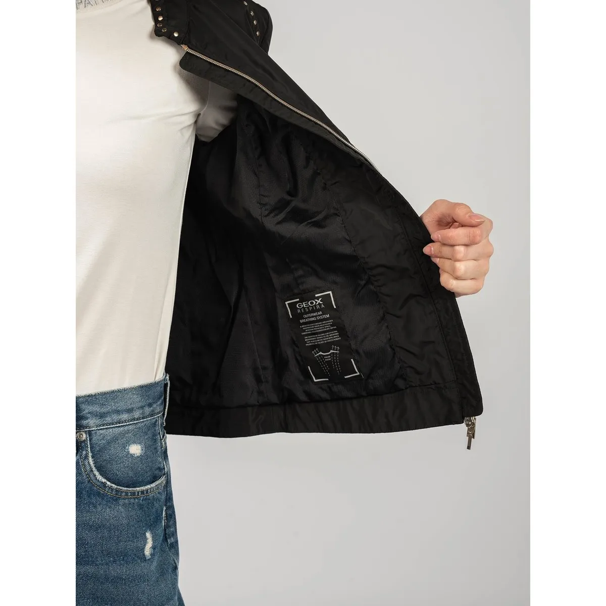 W9220L T2506 | Shakima Biker
